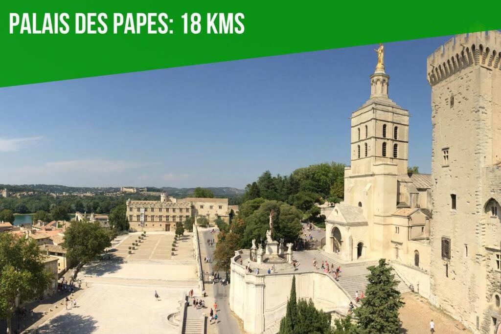 Le Petit Bonheur - Place Parking Privee - Clim - Terrasse - Piscine Partagee - Proche Parc Spirou Saint-Saturnin-les-Avignon ภายนอก รูปภาพ